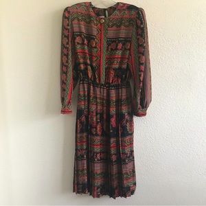 3/$30 Vintage Lady Carol Petites Dress